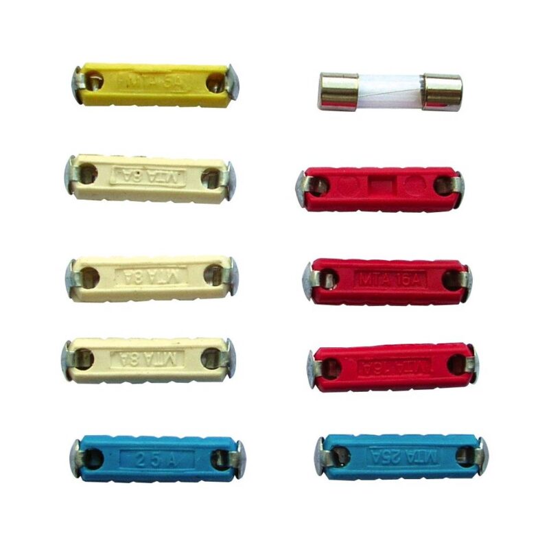 Διάφορες κυλινδρικές ασφάλειες σε φάκελο 10 τεμαχίων